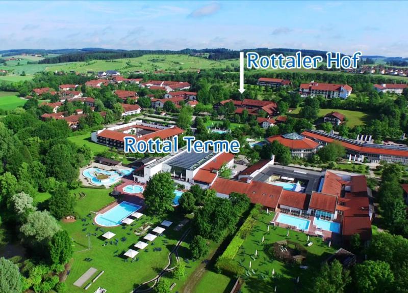 Hotel Rottaler Hof Бад Бирнбах Екстериор снимка
